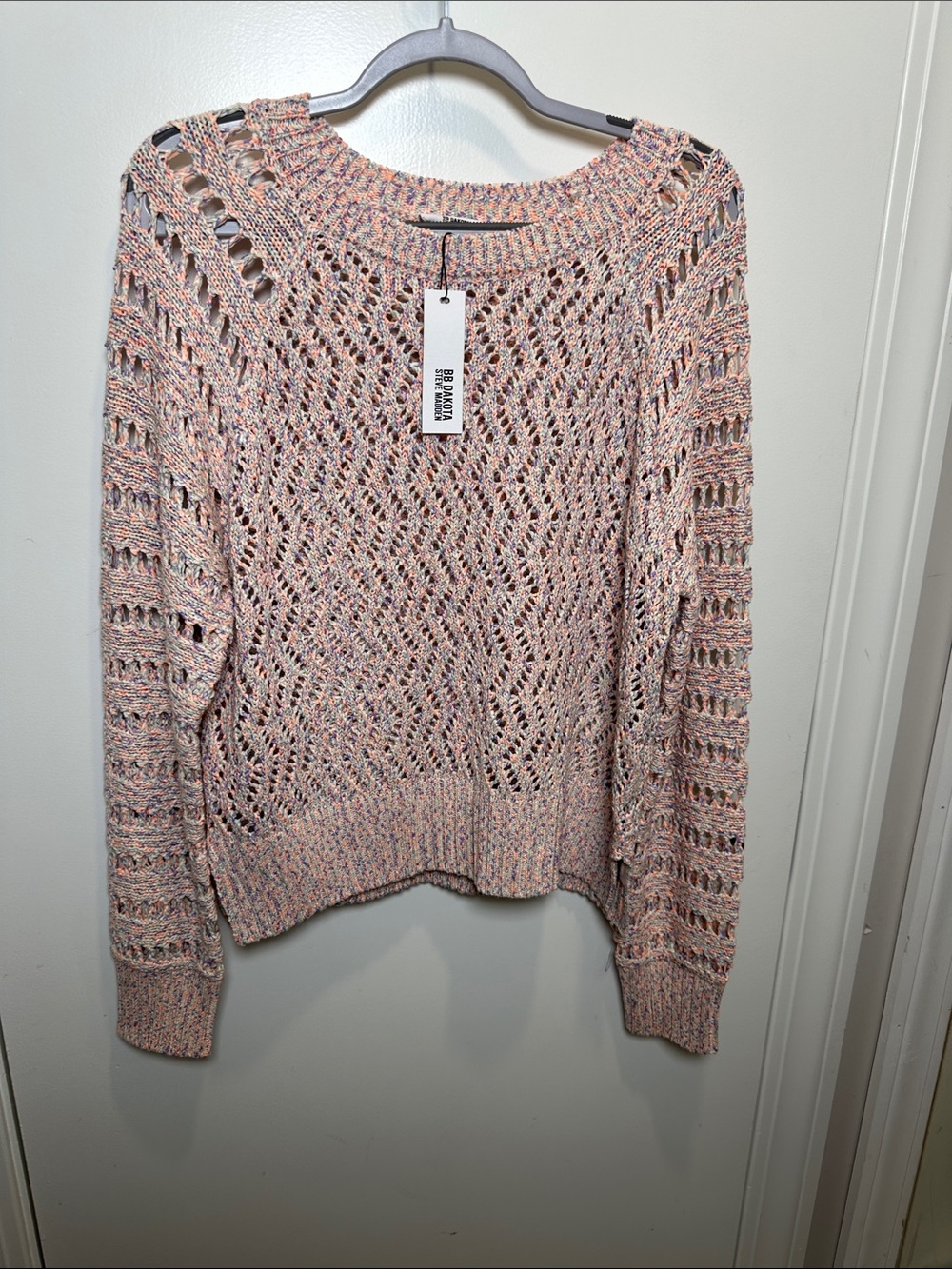 BB Dakota by Steve Madden Pink Multicolor Openwork Crewneck Sweater (08)